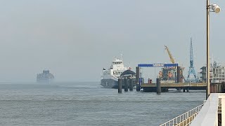 Alte Liebe mit richtig vielen Schiffen inkl Elbefähre Weltschifffahrtsweg live Webcam Cuxhaven [upl. by Ahsinauj]