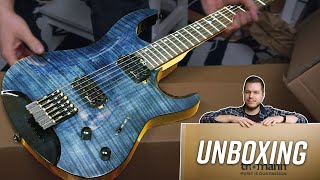 Harley Benton DullahanAT TBK Headless  Unboxing amp First Impressions [upl. by Reich]