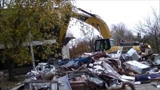 Beginning Demolition of Park Street Collegiate in Orillia [upl. by Nutter]