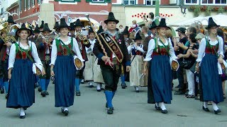 Bezirksmusikfest in Lienz  Osttirol 2017  Defilierung [upl. by Amaj224]